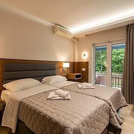 Hotel Sintrivanis Skotina