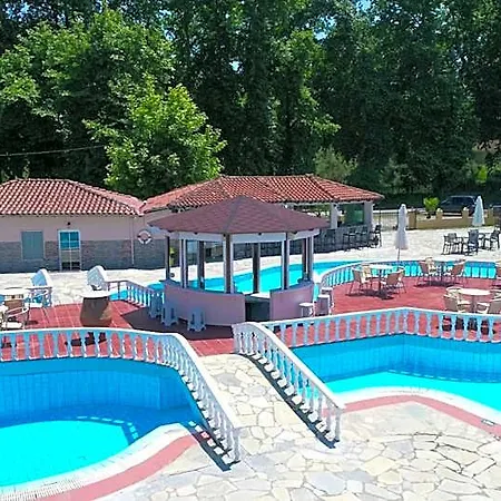 Szálloda Sintrivanis