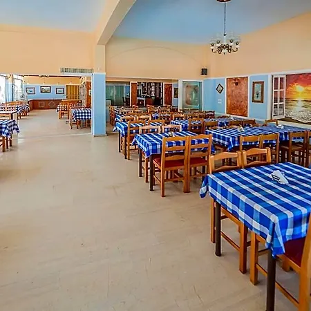 Sintrivanis Hotel 3*